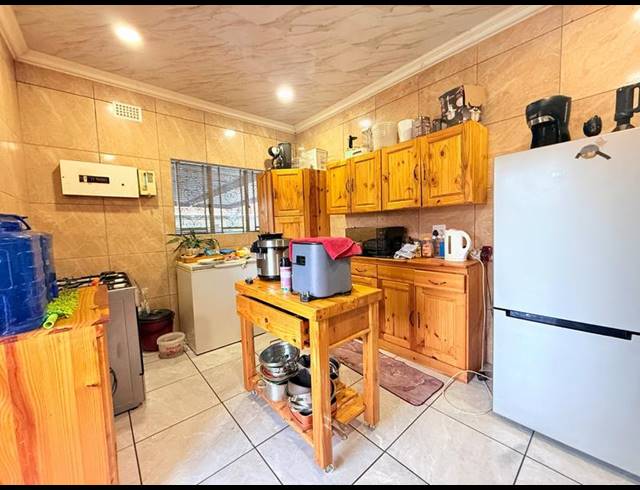 3 BEDROOM HOUSE FOR SALE IN VANDERBIJLPARK CW 6